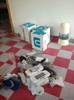 超低價轉(zhuǎn)讓99成新日本原裝進口最新款任天堂游戲機